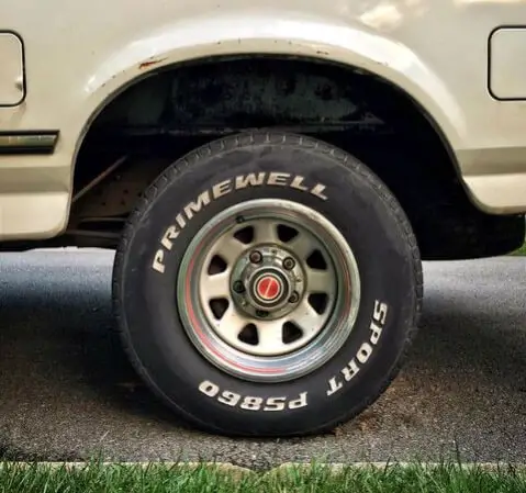 A-Primewell-Tire-And-Car