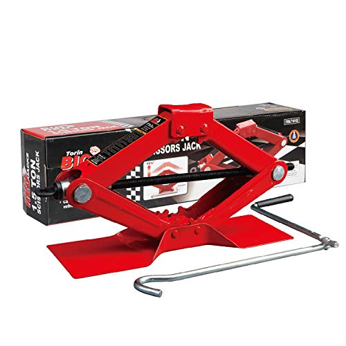 Best Jack for Travel Trailer Tire Change